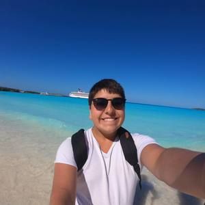 Meet your Posher, Christopher